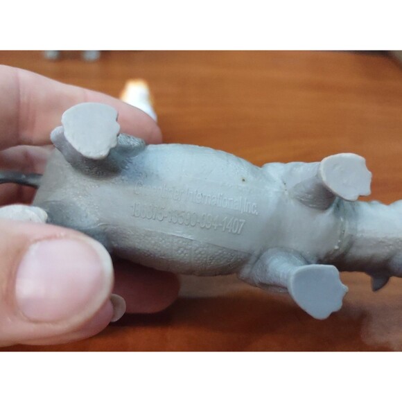 Greenbrier International Misc Animals, Lot of 7 Animals Lion Tiger Giraffe Dog - Picture 8 of 11